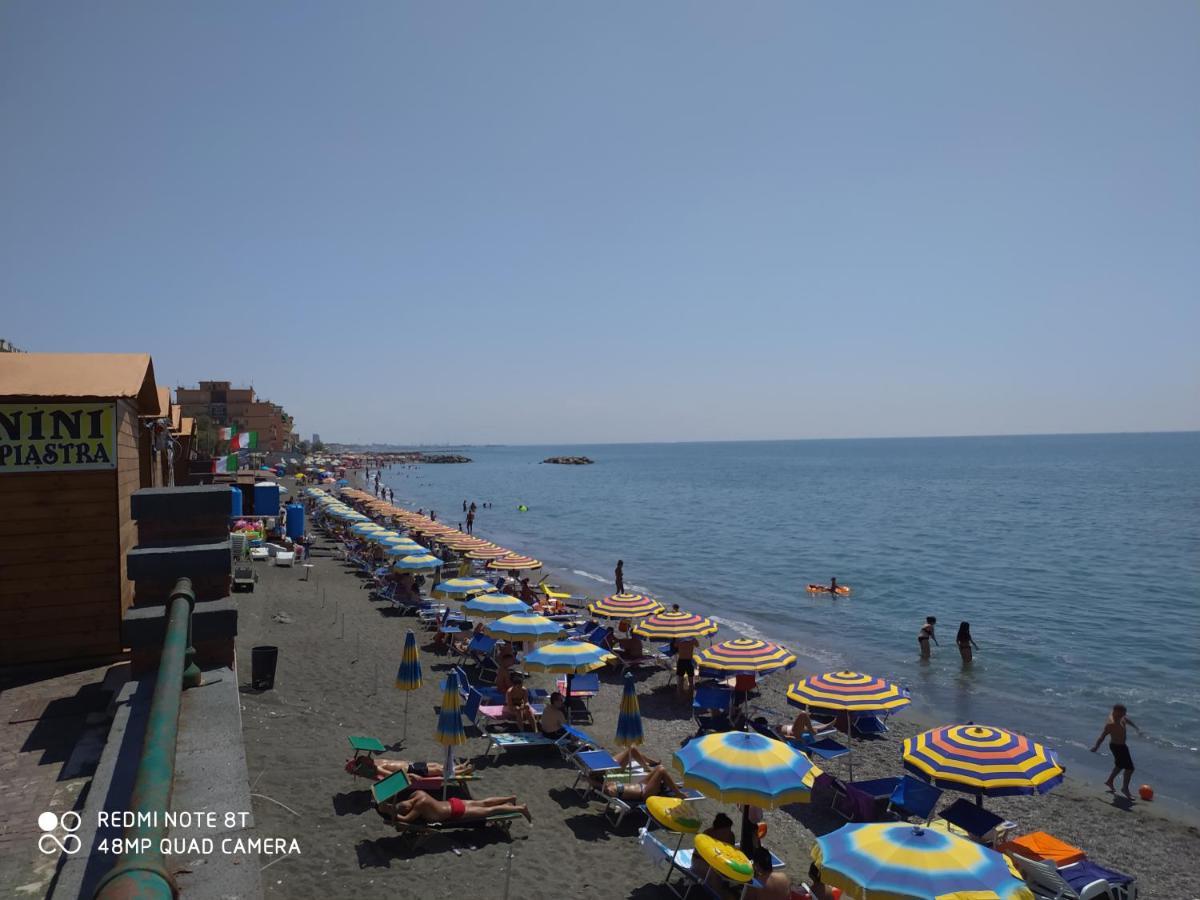 B & B Civico 6 Rooms Salerno Exterior photo