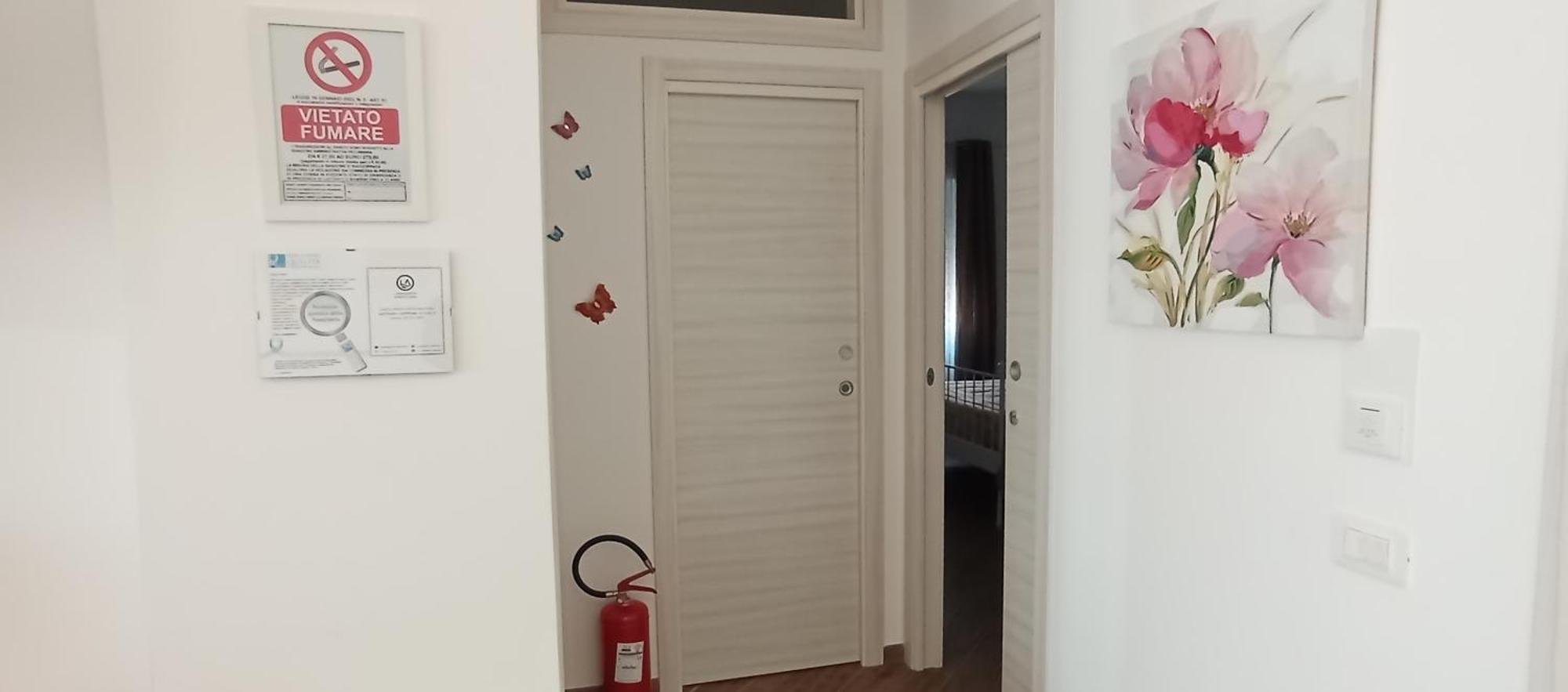 B & B Civico 6 Rooms Salerno Exterior photo